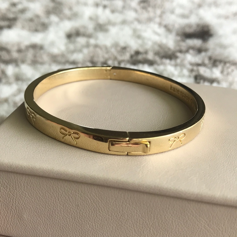 Kate Spade Bangle🌞 - Picture 3 of 5